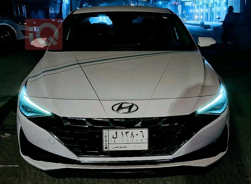 هیوندای ئەلەنترا